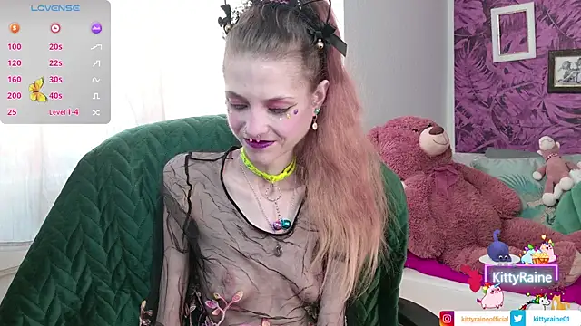 Snapshot of KittyRaine chatting on April 2026 01:19:01 PM KittyRaine online show from April 2026 01:19:01 PM