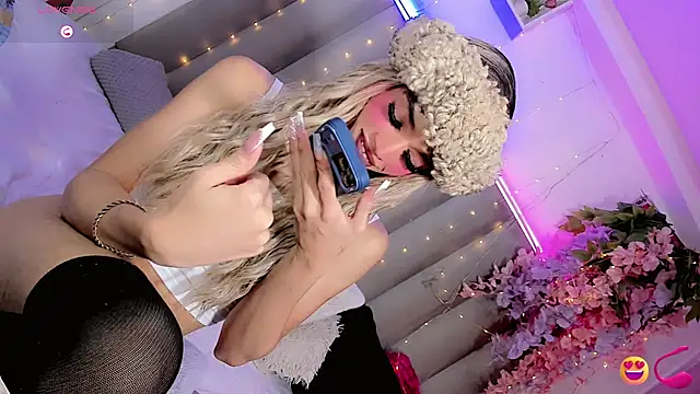 Nina Keyli online show from June 2026 11:32:02 PM