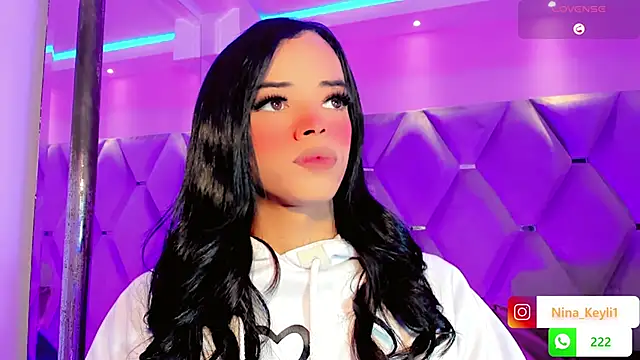 Nina Keyli online show from December 2025 07:48:02 PM