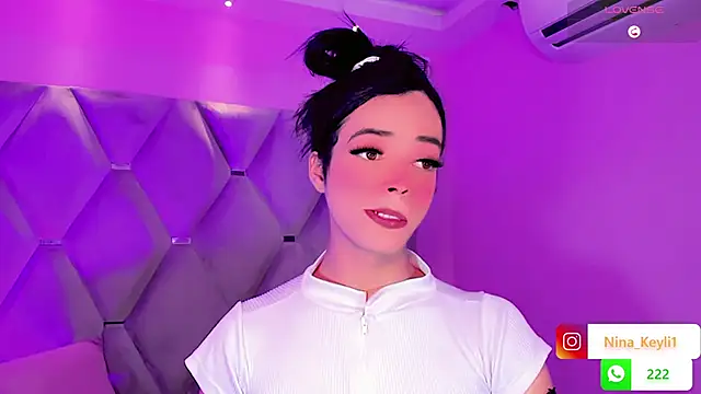 Nina Keyli online show from December 2025 08:11:01 PM