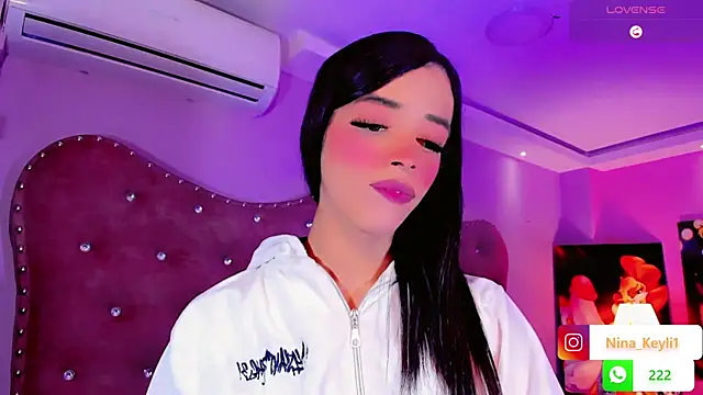 Nina Keyli online show from December 2025 09:14:01 PM