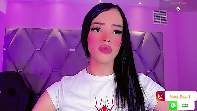 Nina Keyli online show from November 2025 07:47:01 PM