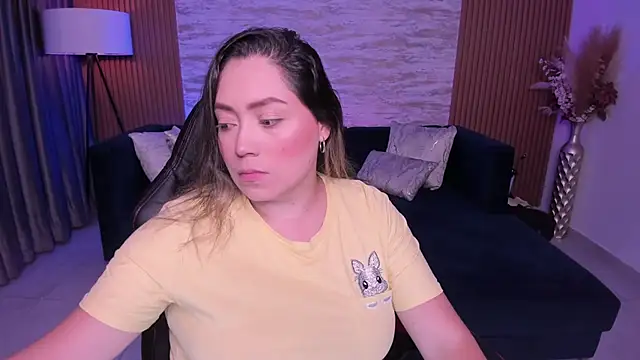 heidy johns online show from November 2025 03:17:02 AM