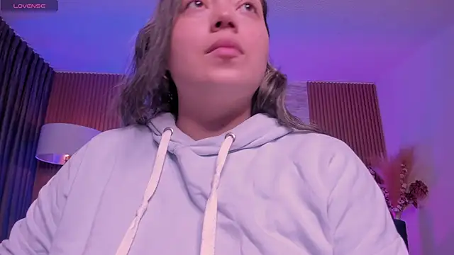 heidy johns online show from November 2025 03:21:02 AM