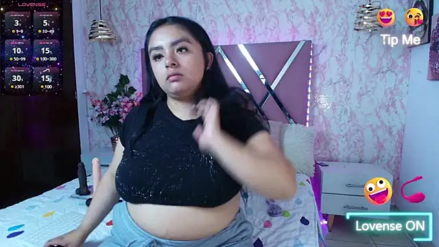 EmilyBrownn  online show from March 2025 07:42:02 PM