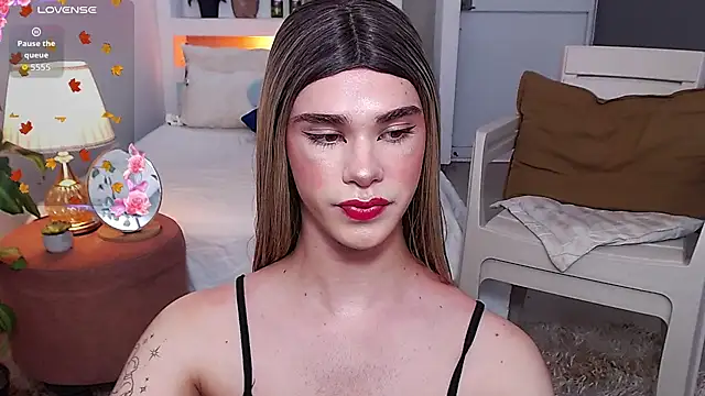 juanes puthee online show from November 2025 07:47:01 PM