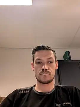 arnoanro online show from March 2026 12:32:01 PM
