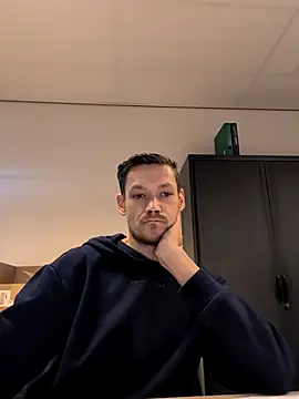 Snapshot of arnoanro chatting on March 2026 02:46:02 PM arnoanro online show from March 2026 02:46:02 PM