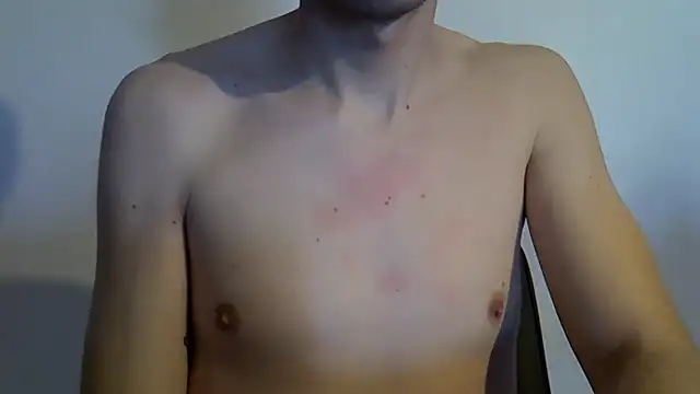 Snapshot of arnoanro chatting on March 2025 04:39:02 PM arnoanro online show from March 2025 04:39:02 PM