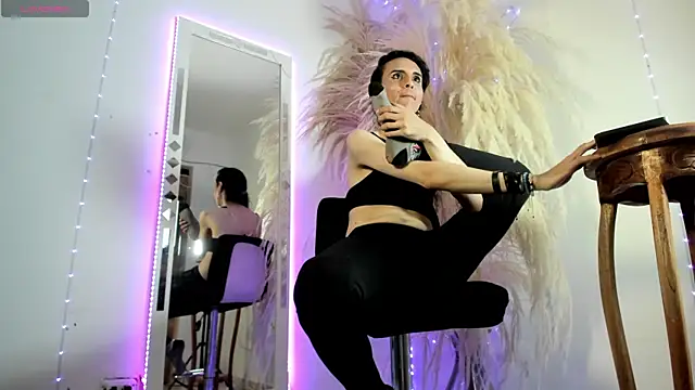 arthemisa hot online show from March 2025 12:51:01 AM