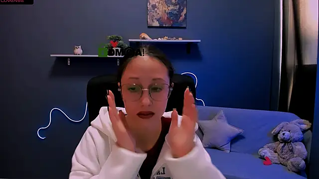 mona cloud online show from March 2025 09:29:01 AM