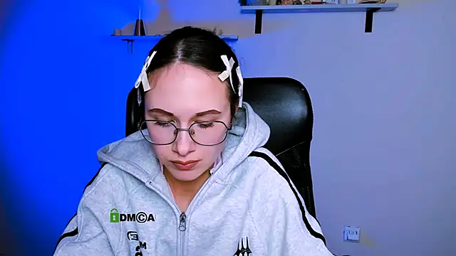 mona cloud online show from January 2026 08:29:01 PM