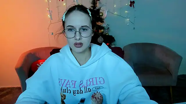 mona cloud online show from January 2026 12:17:01 AM