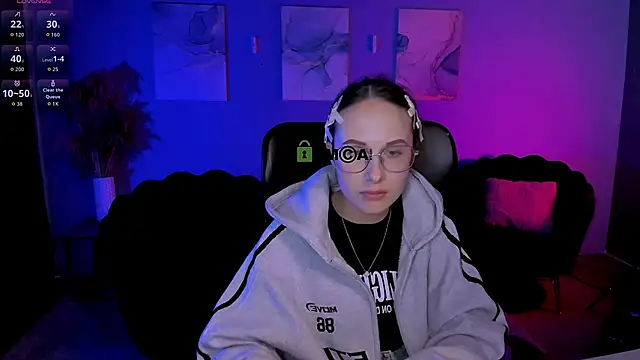 mona cloud online show from April 2026 11:00:01 PM