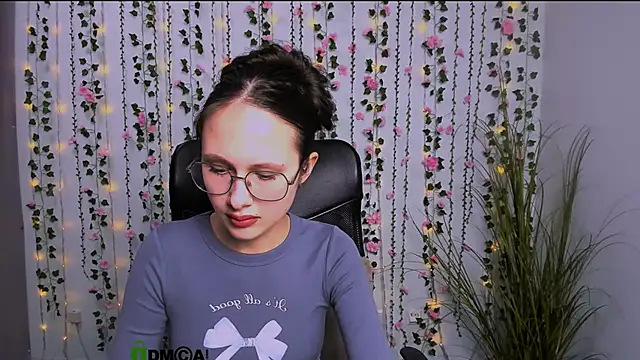 mona cloud online show from March 2025 03:57:02 PM