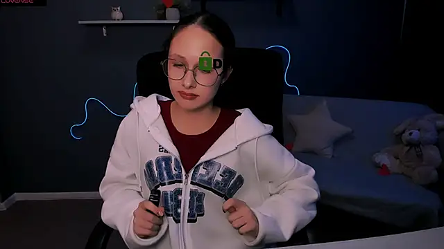 mona cloud online show from March 2025 12:34:01 PM