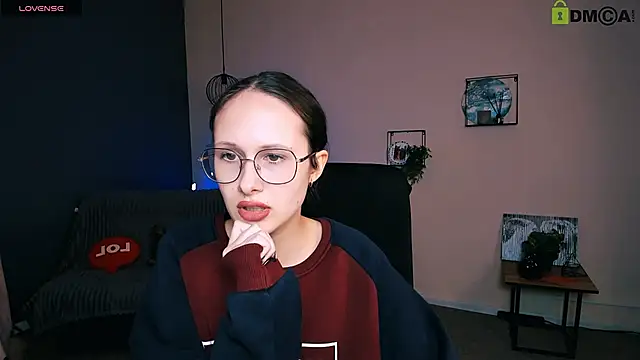 mona cloud online show from March 2025 03:39:02 PM