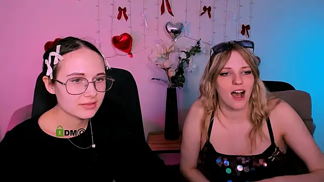 mona cloud online show from April 2026 08:35:01 PM