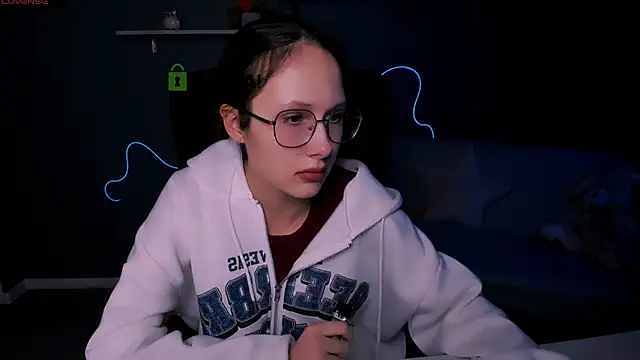 mona cloud online show from March 2025 03:39:01 PM