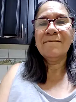 victoria wayne online show from September 2025 10:11:02 AM