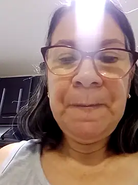 victoria wayne online show from October 2025 09:54:02 AM