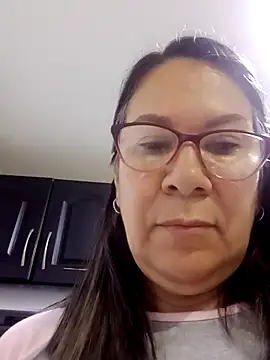 victoria wayne online show from October 2025 09:55:02 AM