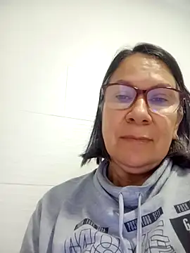 victoria wayne online show from March 2026 10:05:01 AM