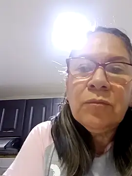victoria wayne online show from September 2025 10:11:01 AM
