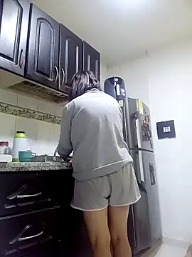 victoria wayne online show from March 2026 10:04:02 AM