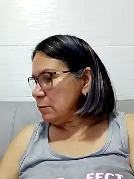 victoria wayne online show from February 2026 09:22:01 AM