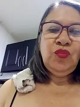 victoria wayne online show from December 2025 09:36:02 AM