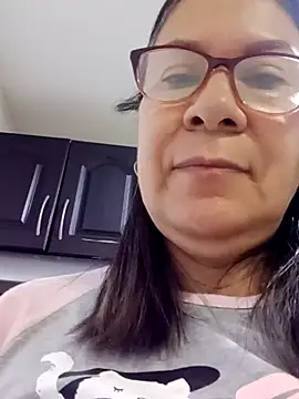 victoria wayne online show from October 2025 10:16:01 AM
