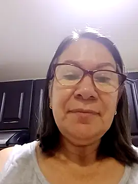 victoria wayne online show from October 2025 09:56:02 AM