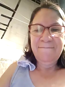 victoria wayne online show from October 2025 09:53:02 AM