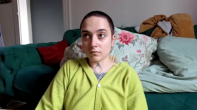 OllympeKaii online show from November 2025 12:44:02 PM