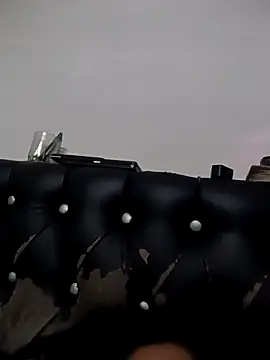 Snapshot of tokio32 chatting on September 2025 10:38:01 PM tokio32 online show from September 2025 10:38:01 PM