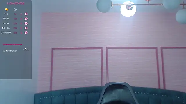 emma wockll t online show from October 2025 01:37:02 AM