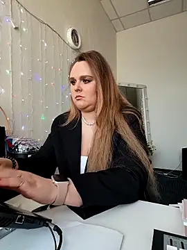 Juicy PeachLux online show from April 2026 07:59:02 AM