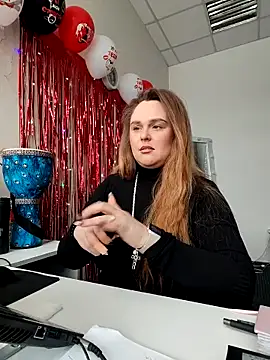 Snapshot of Juicy_PeachLux chatting on March 2026 05:48:01 AM Juicy PeachLux online show from March 2026 05:48:01 AM