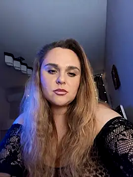 Juicy PeachLux online show from November 2025 03:45:01 PM