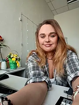 Snapshot of Juicy_PeachLux chatting on September 2025 09:47:02 AM Juicy PeachLux online show from September 2025 09:47:02 AM