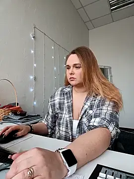 Snapshot of Juicy_PeachLux chatting on October 2025 09:32:02 AM Juicy PeachLux online show from October 2025 09:32:02 AM