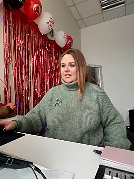 Snapshot of Juicy_PeachLux chatting on February 2026 05:51:01 AM Juicy PeachLux online show from February 2026 05:51:01 AM