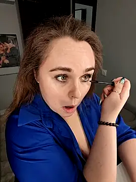 Juicy PeachLux online show from March 2026 07:03:02 AM