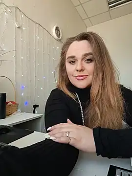 Juicy PeachLux online show from May 2026 07:50:02 AM