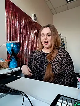 Juicy PeachLux online show from December 2025 09:19:02 AM