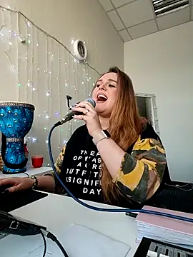 Snapshot of Juicy_PeachLux chatting on February 2026 07:41:02 AM Juicy PeachLux online show from February 2026 07:41:02 AM