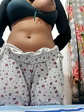 Snapshot of Janhvi_0535 chatting on March 2025 08:49:01 PM Janhvi 0535 online show from March 2025 08:49:01 PM