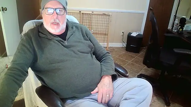 superbearboss online show from December 2025 10:31:01 PM