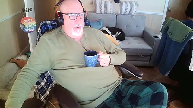 superbearboss online show from January 2026 06:03:02 PM